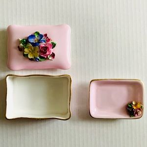 Vintage Crown Staffordshire England Fine Bone China 3 piece Trinket Box Pink